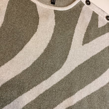 Load image into Gallery viewer, Ladies Marble animal print glitter, relaxed fit top
