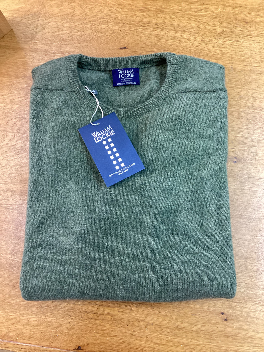 William Lockie leven crew lambswool in landscape green