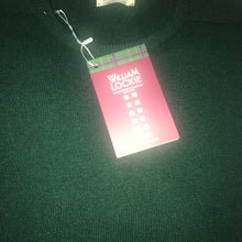 Load image into Gallery viewer, William Lockie Crew neck lambswool in Bottle Green
