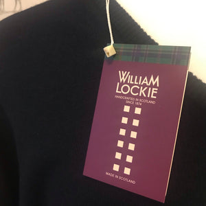 William Lockie lambswool V neck in Navy