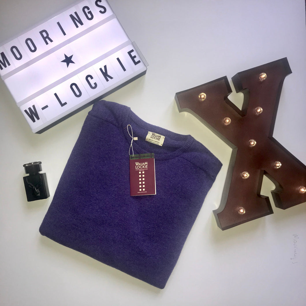 William Lockie lambswool Crew neck in heliotrope