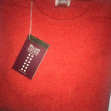 Load image into Gallery viewer, William Lockie lambswool Crew neck in Ember
