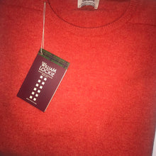 Load image into Gallery viewer, William Lockie lambswool Crew neck in Inferno
